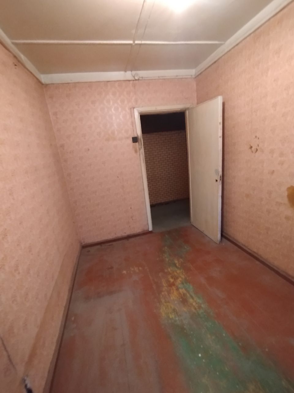 Срочно продаю свою 2-х комнатную квартиру Янгихаёт Спутник 9