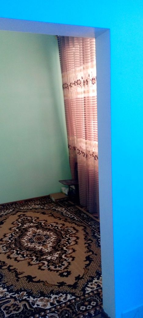 1ком квартира Навои шахрида