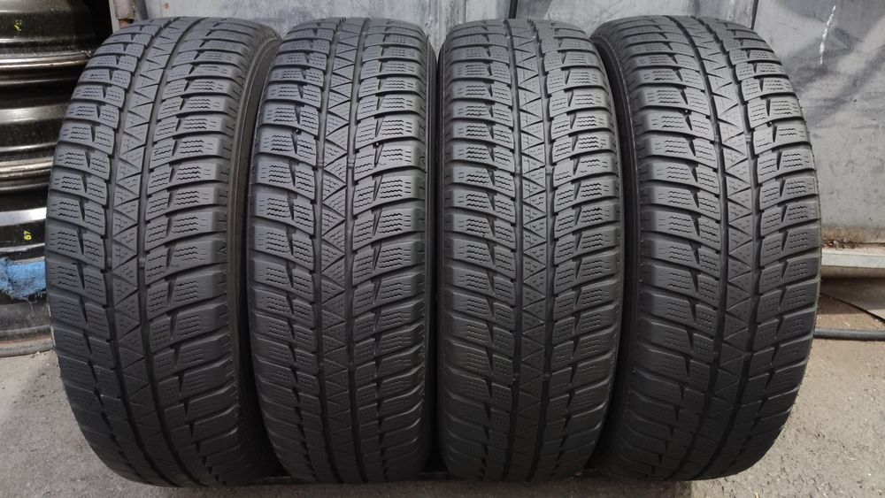 4бр. зимни гуми 185/65/15 Sumitomo, dot22
dot22
7mm
Добро състояние на