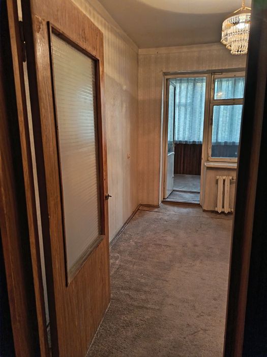 Буюк Ипак Йули 2/3/5- кирпич, балкон 2/6, 65000!