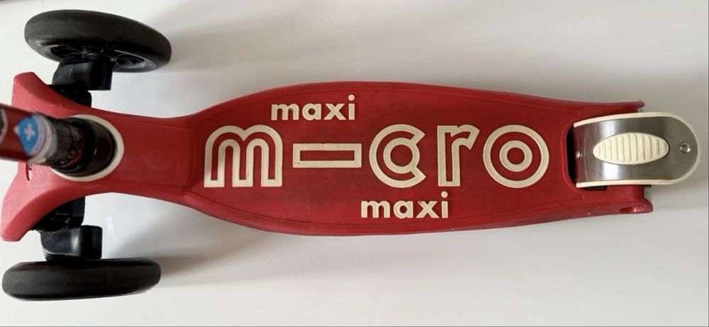 Maxi micro delux тротинетка