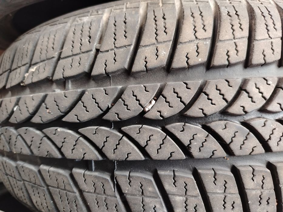 Зимни гуми 205 55 16