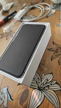 Vand iphone 11  128gb