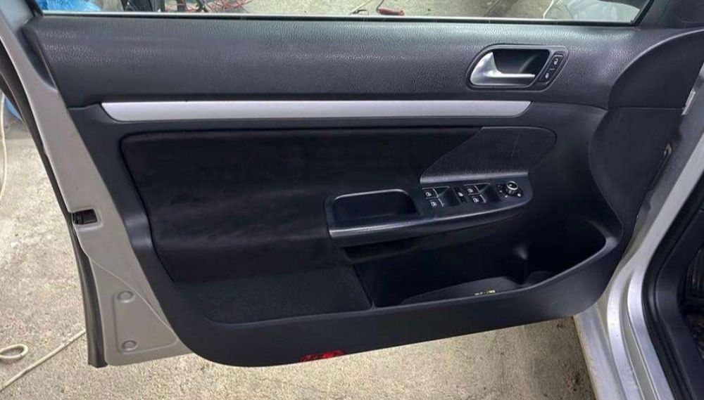 Volkswagen Golf VI Variant