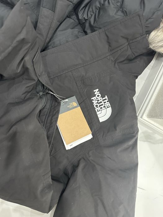 Оригинално чисто ново яке THE NORTH FACE