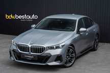 BMW Seria 5 BMW 520i M Sport / 360 / HUD / LED Adaptiv / Frozen Pure Grey / Asist