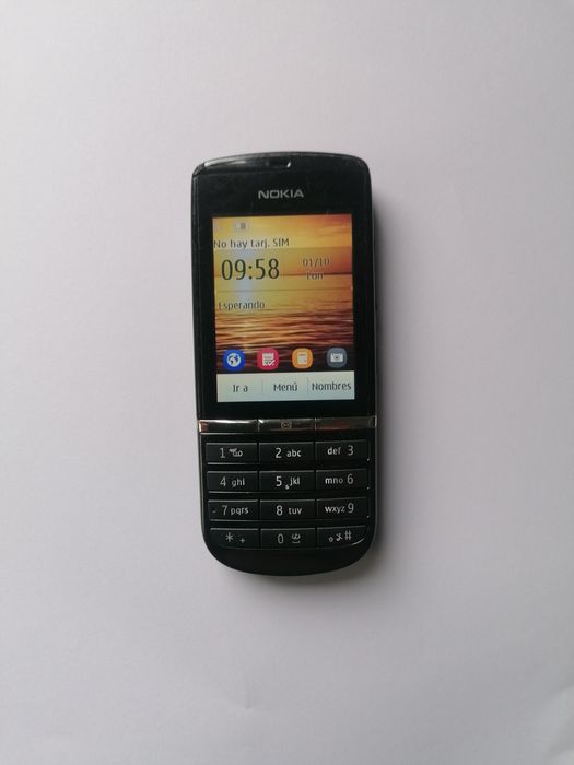 Telefon Nokia asha 300