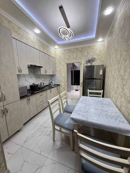 Ж. К Минор. 2/5/7. Малика.