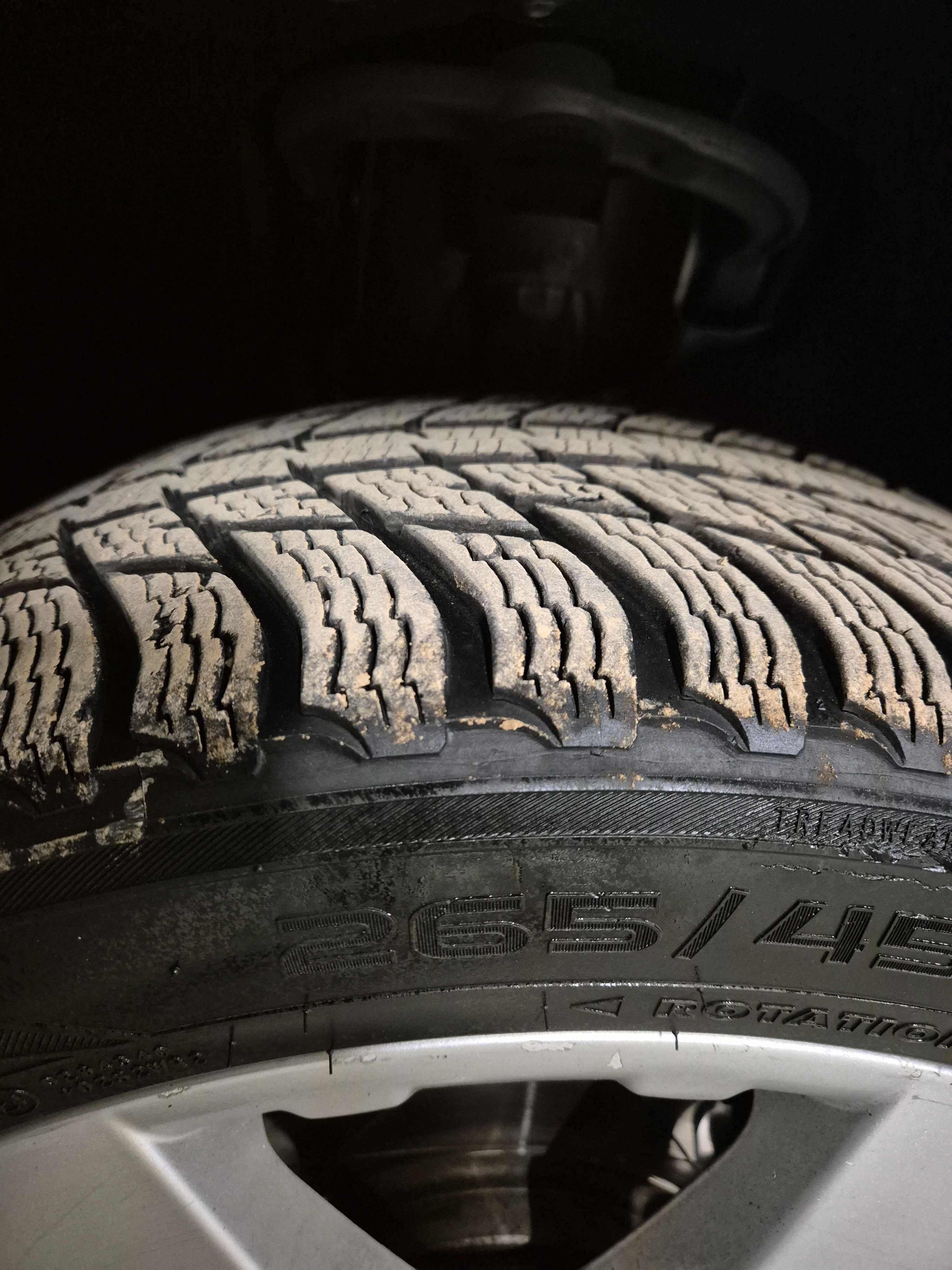 Nokian 265/45/r20