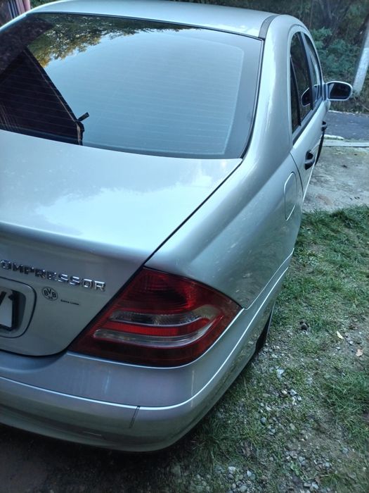 Mercedes C200 W203