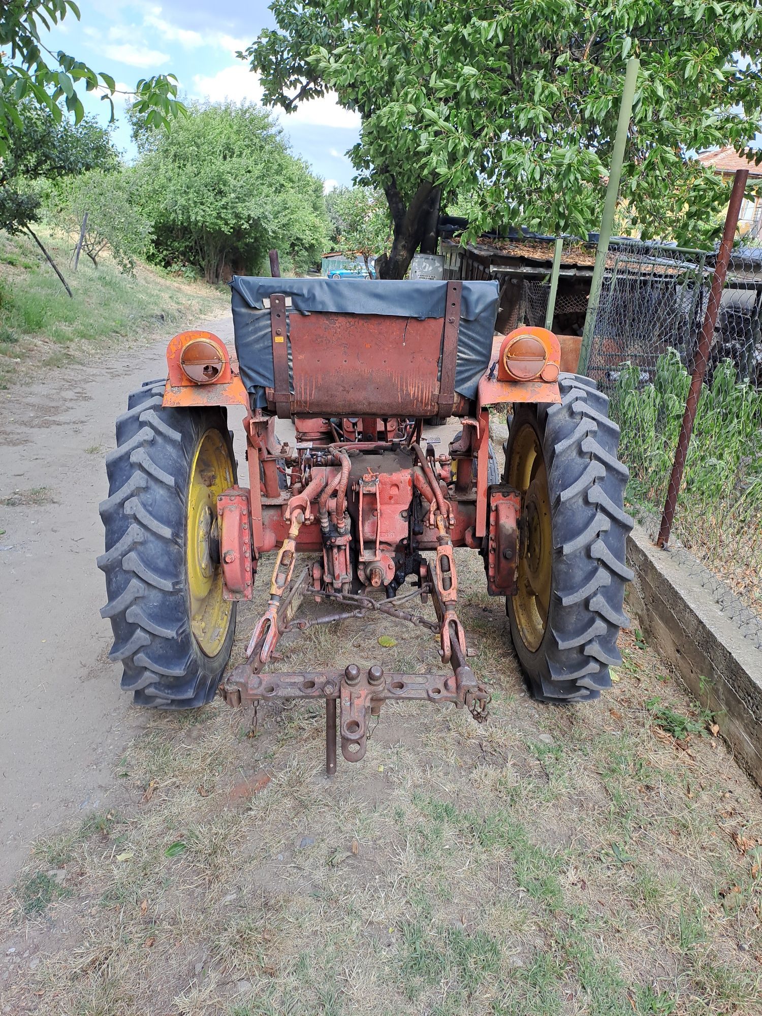 Трактор ДТ 20 и части
