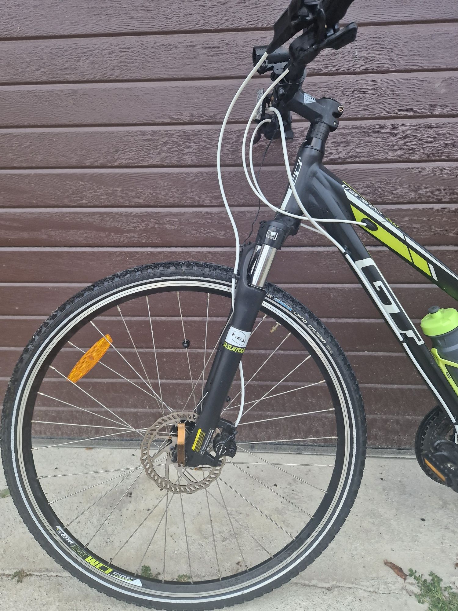 Bicicleta GT roți 28,5