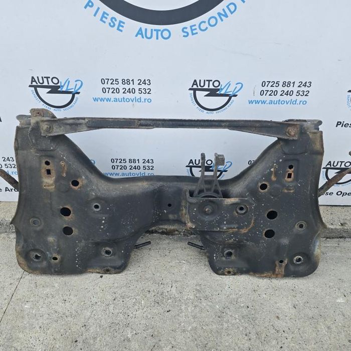Cadru motor Opel Corsa D 1.2 i 59 kw Z12XEP