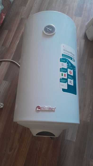 Продам водонагреватель