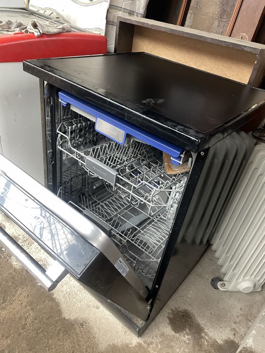 Продается посудомоечная машини Goodwell в хорошем состоянии