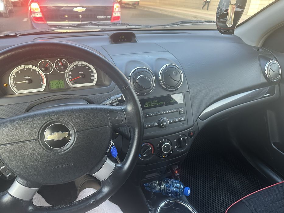 Продается нексия 3