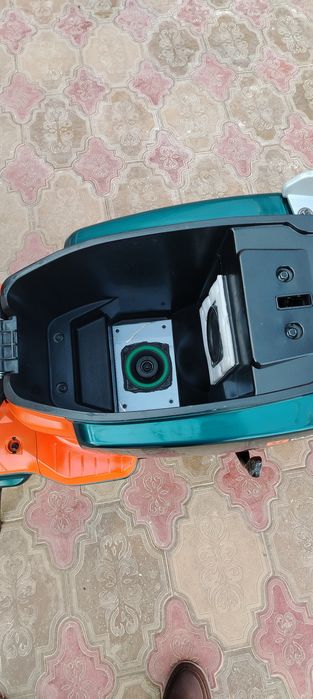 Maxxen skuter sotiladi