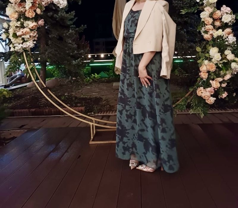 Продам платье Zara