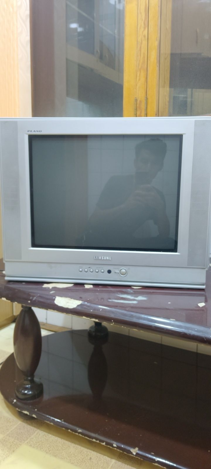 Samsung telivizor sotiladi