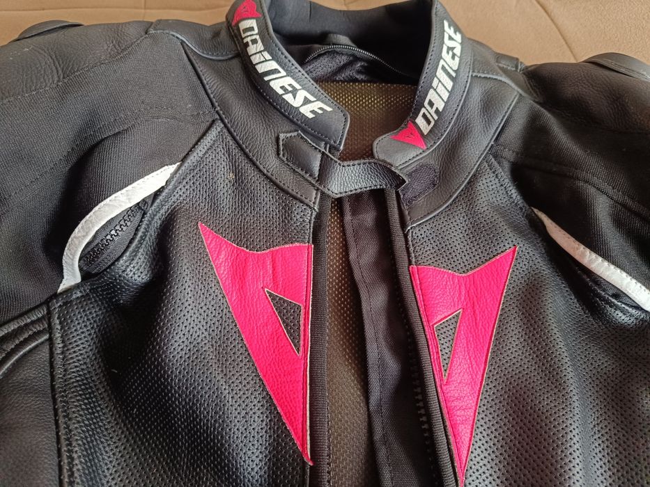 Дамско Мото яке Dainese