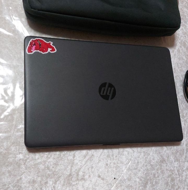 Ноутбук HP 250 G6