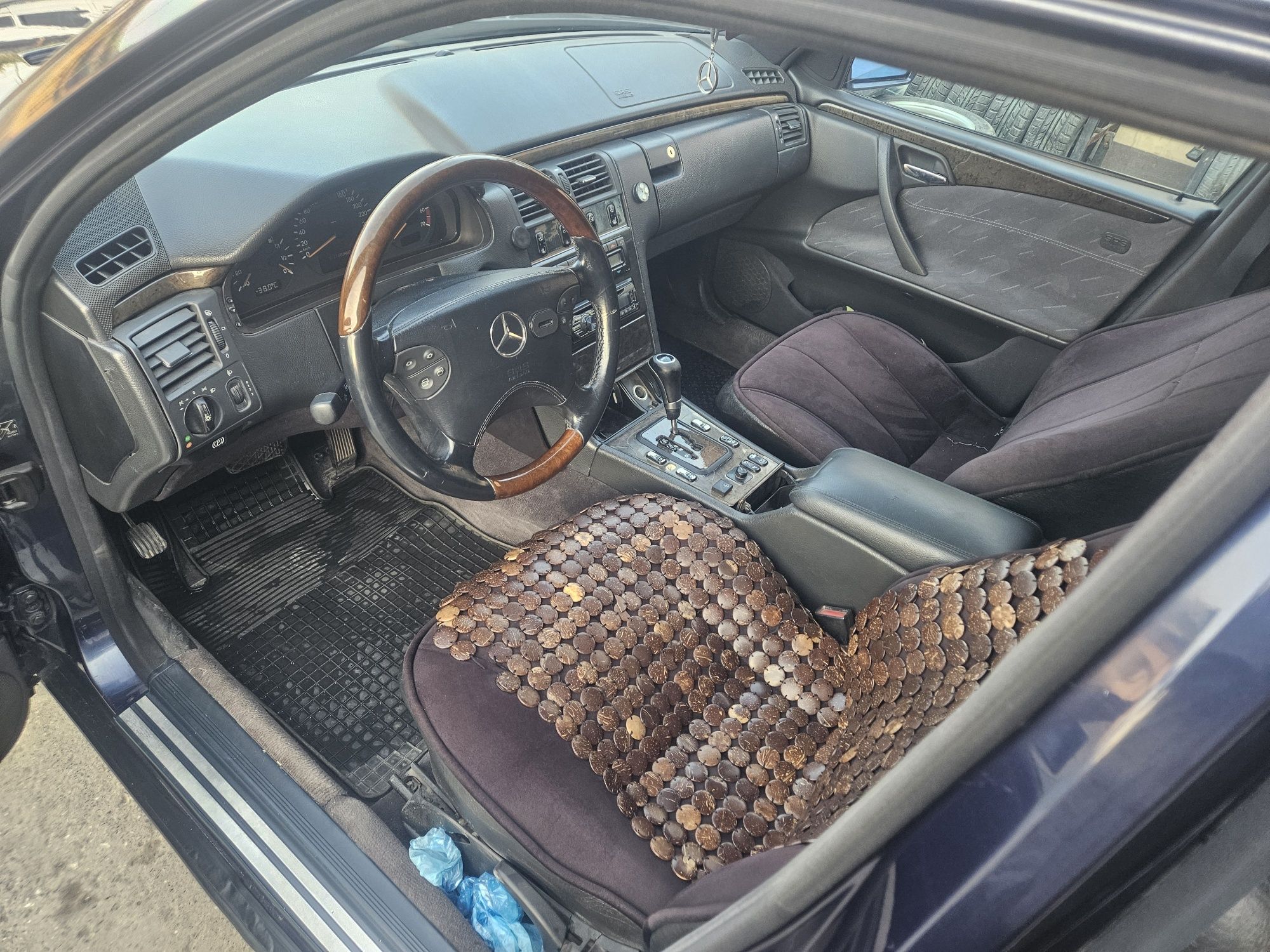 Mersedez w210 ders