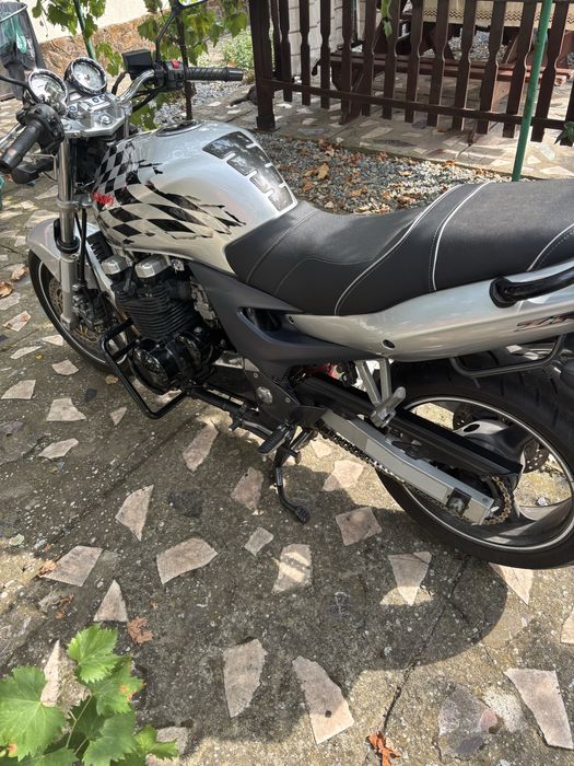 Vand Kawasaki ZR-7