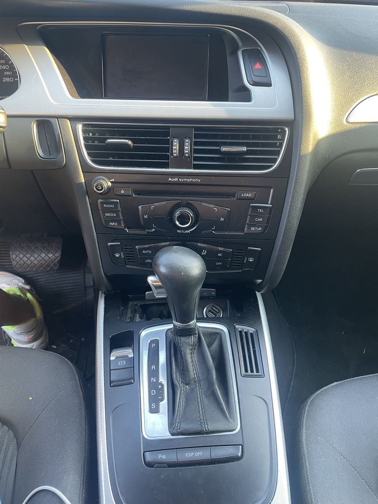 Ауди А4 2.0 TFSI