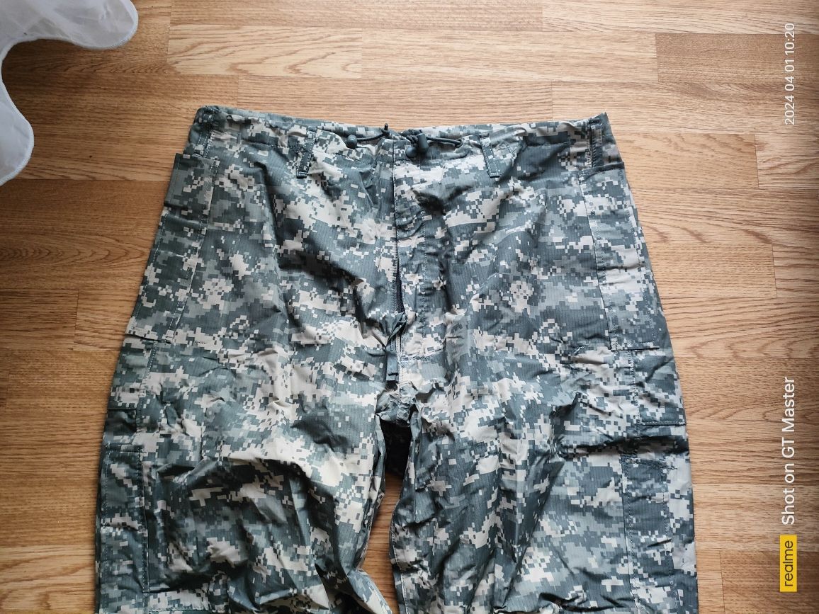Pantaloni militari USA Army Goretex,mărime M