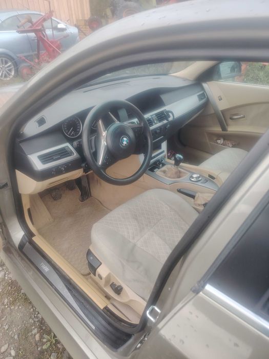 BMW 530 E60 an 2004