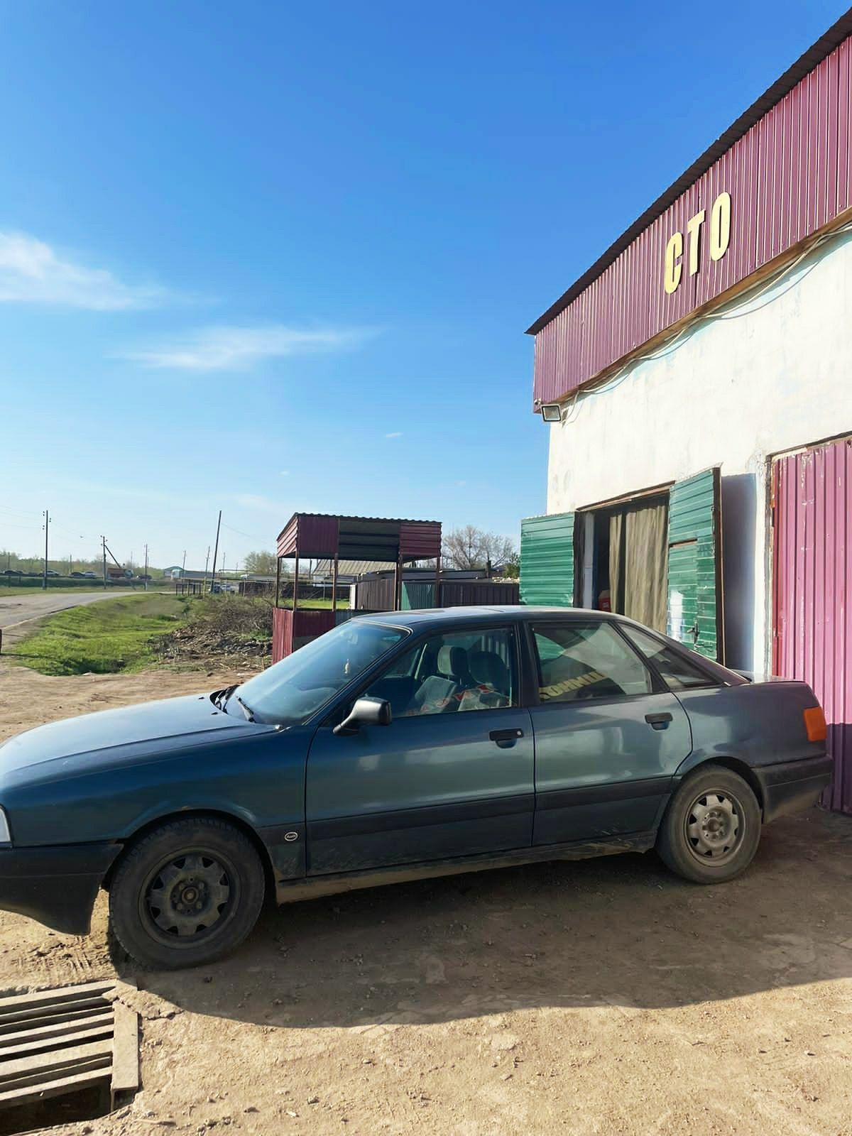 Продам Audi 80B3