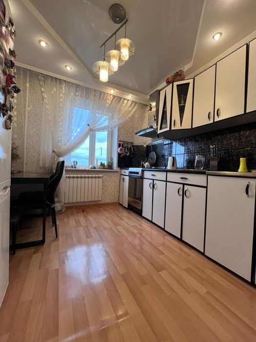 Четырёхкомнатная квартира плюс