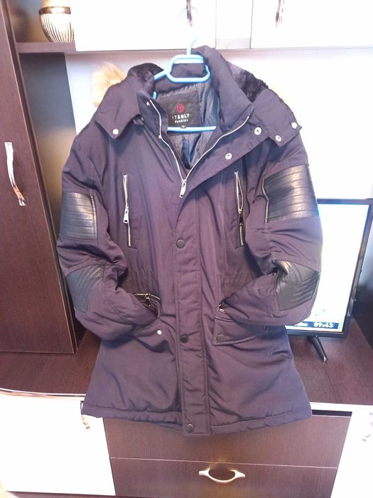 Vand hanorac pentru baieti