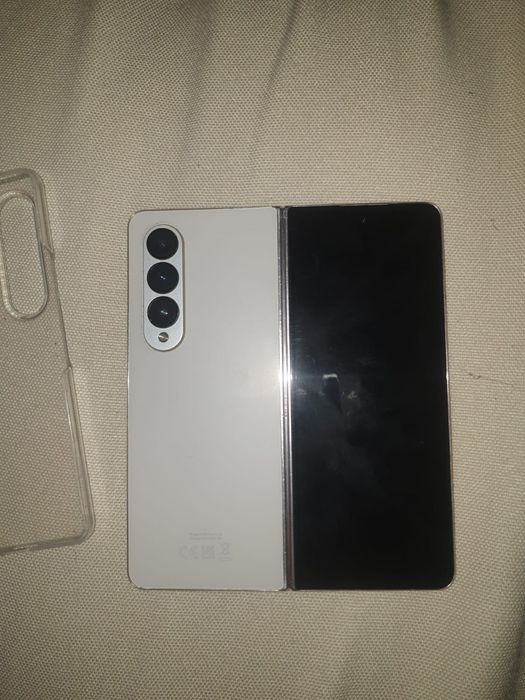 Samsung galaxi fold 4 256 gb