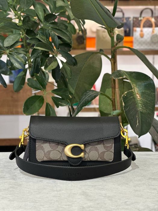 Geanta Coach noua !!! Dimensiuni 20/12 !!!