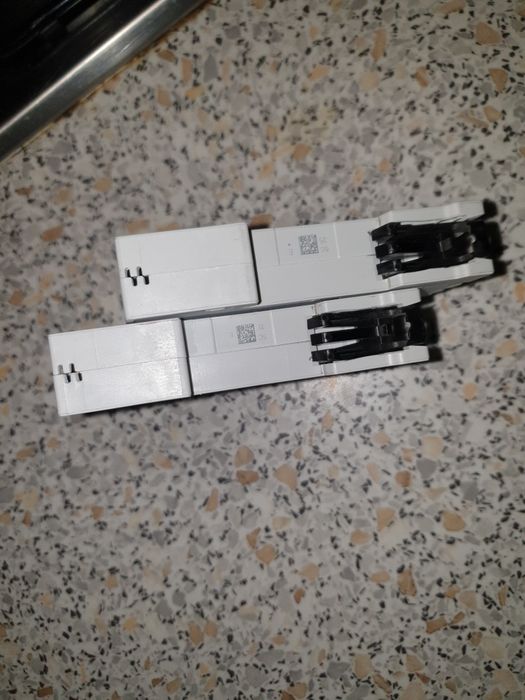 Dijunctor ABB Monopolar C25 5buc plus Dijunctor MONOPOLAR C10 1 buc