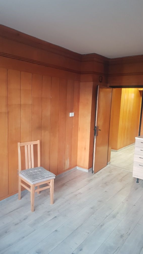 Продава се Тристаен апартамент в Дупница - 75 кв.м за 627 €/кв.м - Снимка #1