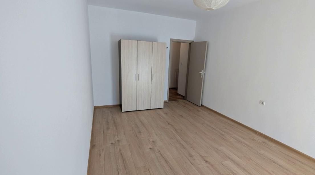Дава се под наем Тристаен апартамент в София, Красно село - 90 кв.м за 650 € - Снимка #5