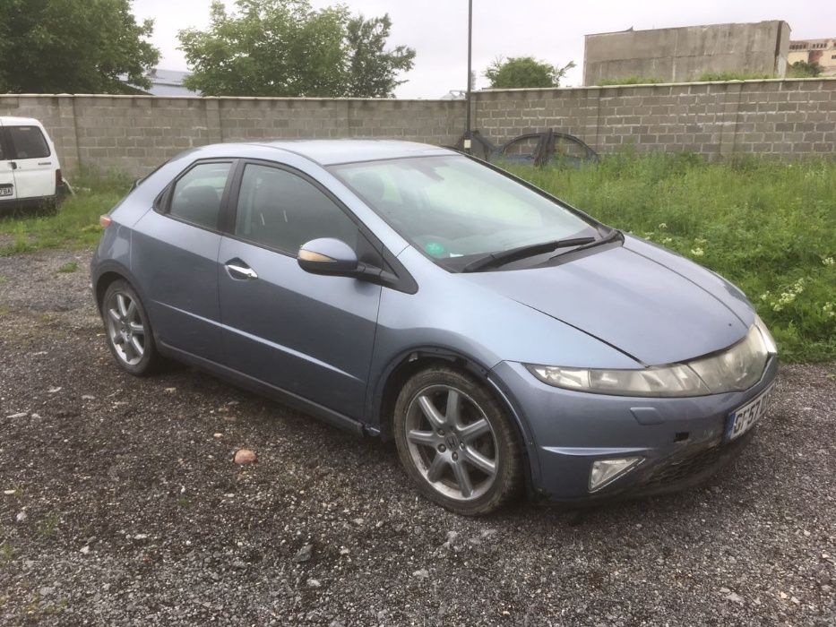 Honda Civic на части