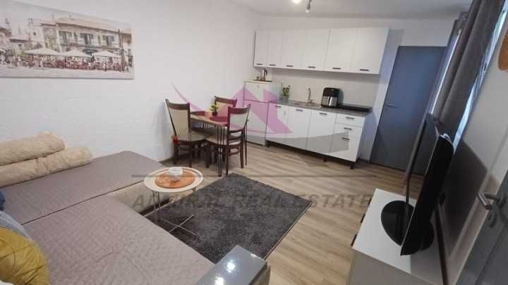 Дава се под наем Двустаен апартамент в Варна, Трошево - 60 кв.м за 486 € - Снимка #1