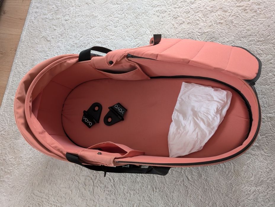 Landou Babyzen YOYO in stare foarte buna cu adaptor carucior