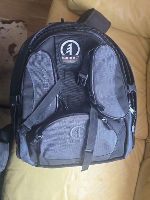 Canon 5D mark 3, Canon EF 85mm f/1.2L II USM, Manfrotto,Tamrac