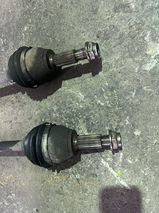 Planetara stanga dreapta Ford Fiesta MK6 1,5 tdci UGJC