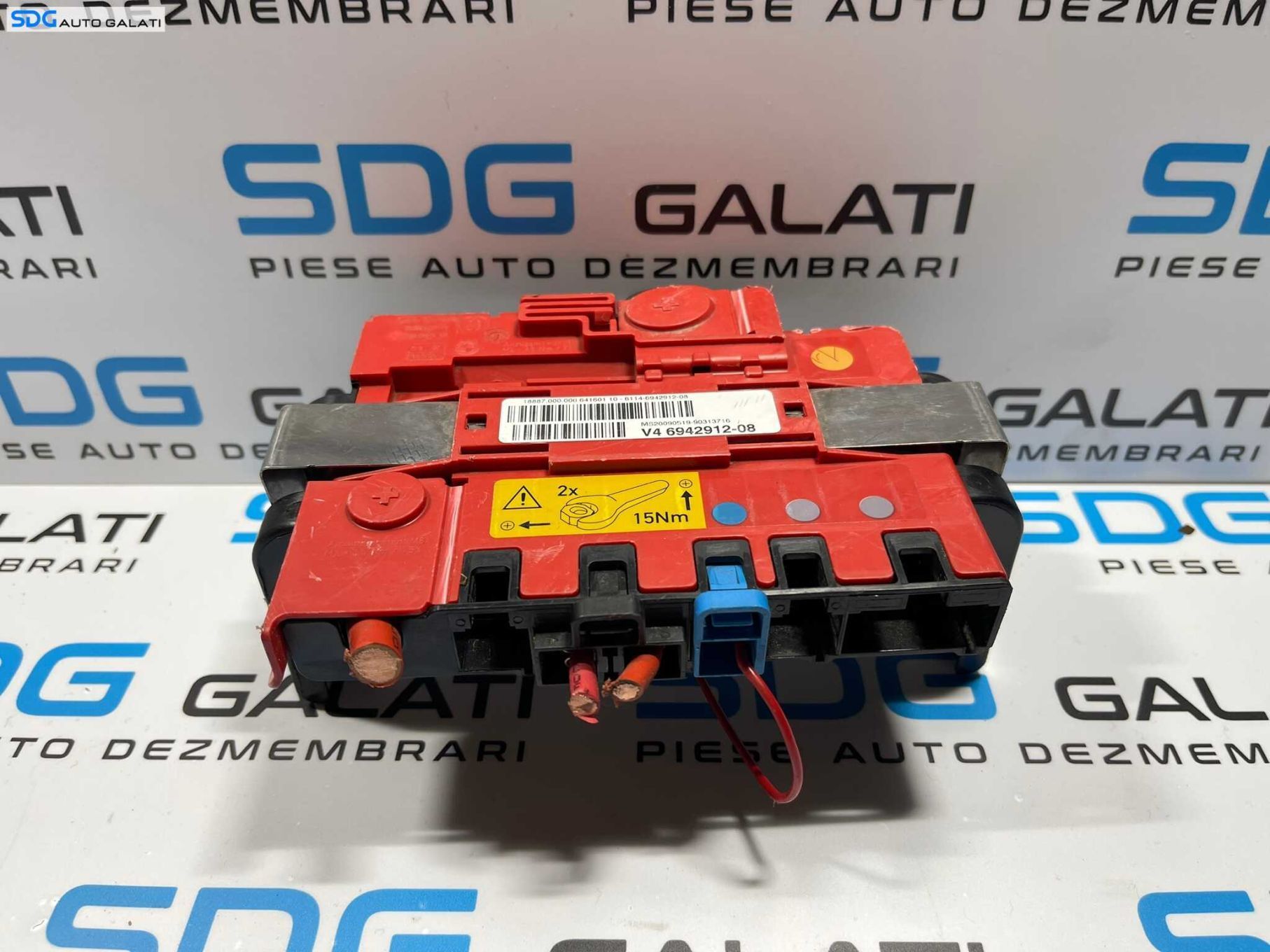 Borna Plus Acumulator Baterie Panou Tablou Relee Sigurante BMW Seria 3 E90 E91 2004 - 2011 Cod 6942912 694291208 10688710
