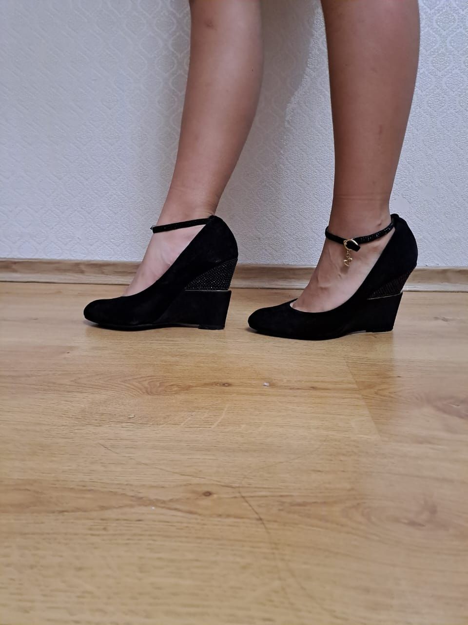 Женская обувь, туфли