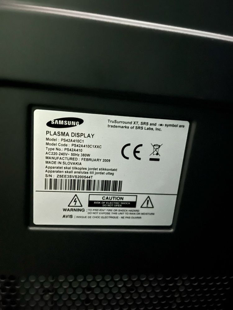 Телевизор 42 инча samsung