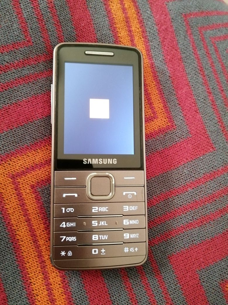 Samsung GT-S5610 Gold