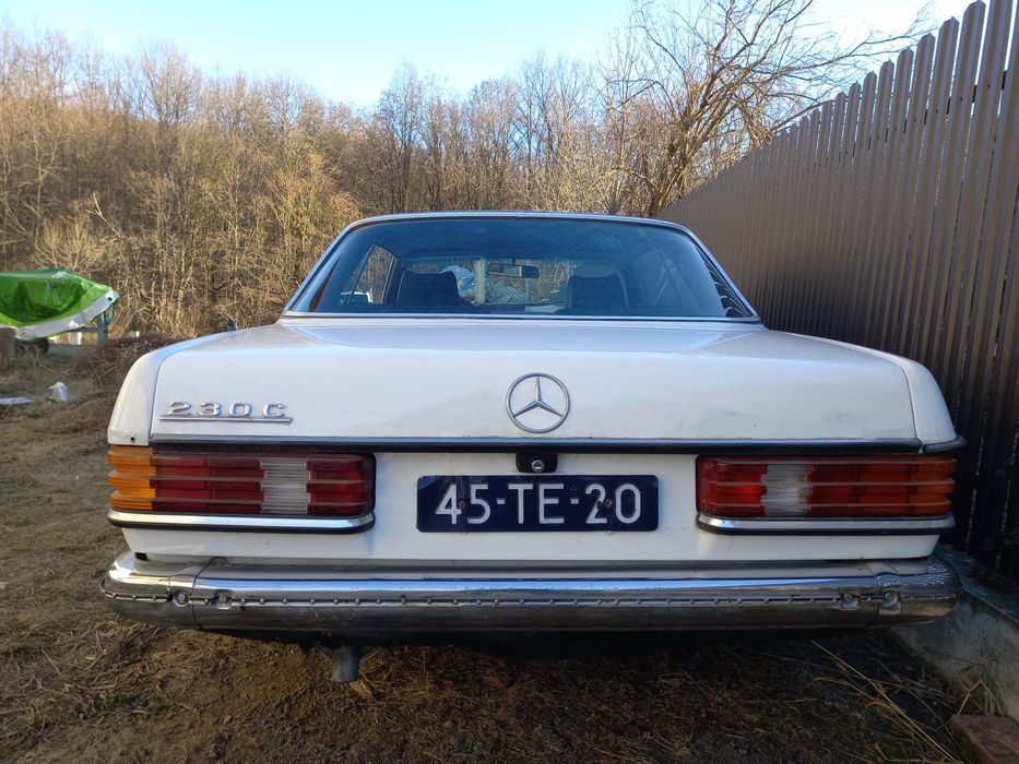 Mercedes w123 coupe 230c