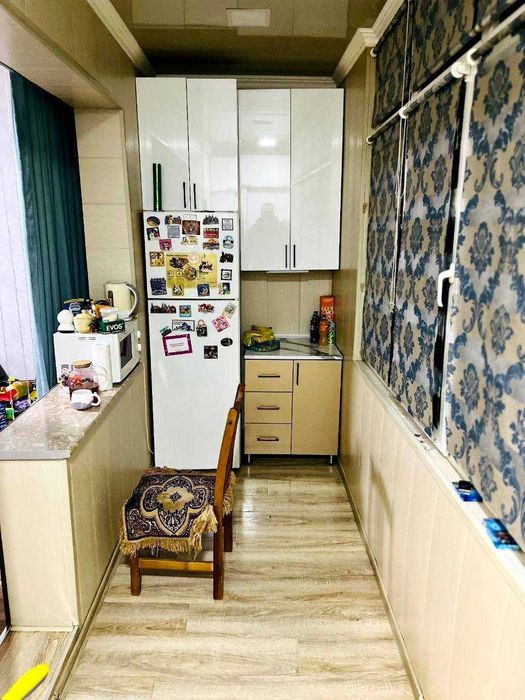 Продам квартиру на  Юнус Абаде 6 квартал  2 х ком перед в 3х 1 этаж