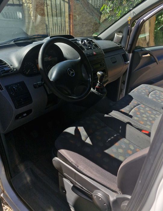 Mercedes Vito 9locuri cat B